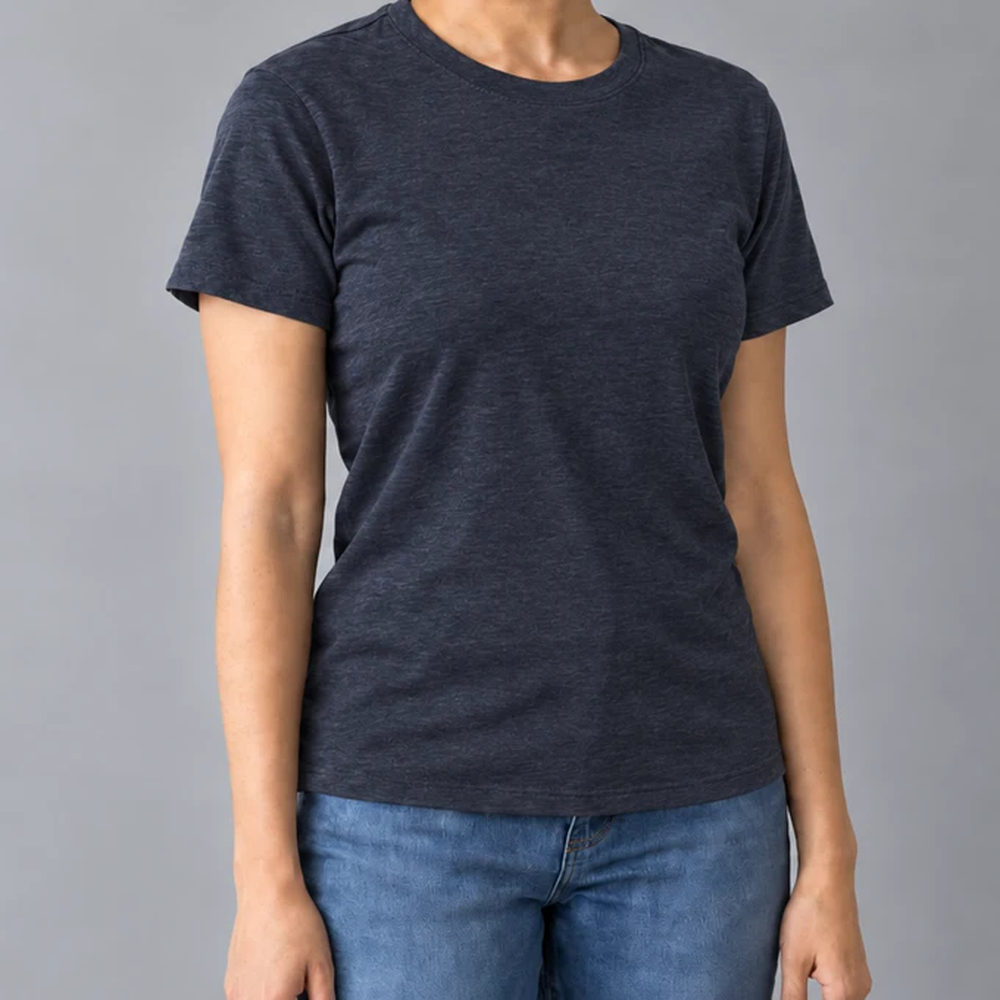 Blank tshirt heather navy on a model